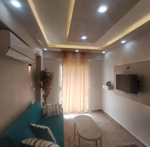 مميز يطل عالبسين والبحر للعائلات فقط اسره Chalet