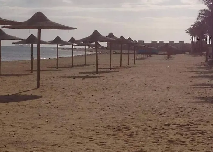 Chalet مميز يطل عالبسين والبحر للعائلات فقط اسره *
